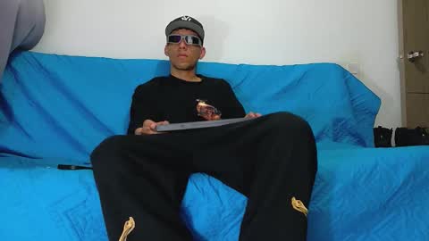 evil_boss1 online show from 06/02/26, 02:02
