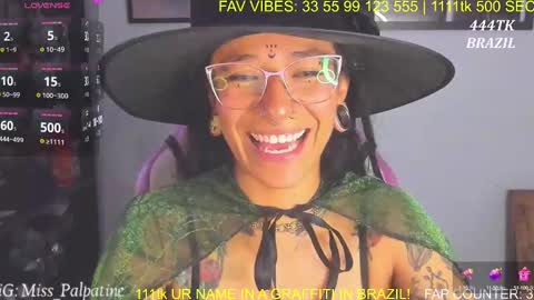 Lucia Ilich.... IG miss palpatine NEXT SHOW 200724 online show from 10/04/25, 08:51