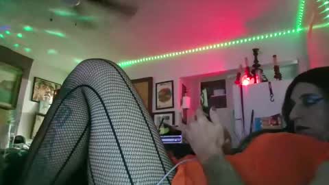 Cloudia Kumz online show from 06/07/26, 10:35