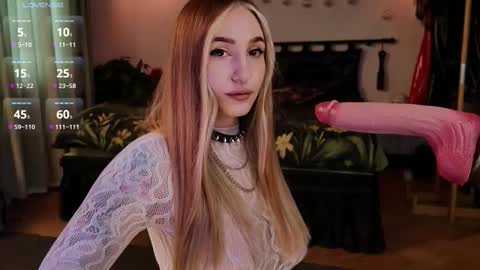 evit_dirty_mind_ online show from 02/18/26, 10:33