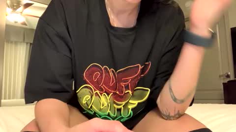 evusixx online show from 12/01/25, 04:28