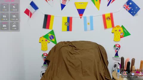 evvaa_moon online show from 06/30/26, 12:39