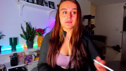 EVY online show from 04/01/26, 11:24