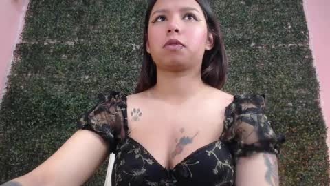 Im Evy online show from 04/12/26, 02:11