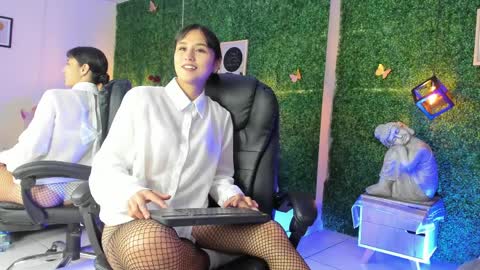 Evyy   online show from 04/08/26, 08:42