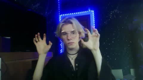 Essa online show from 03/19/26, 01:04