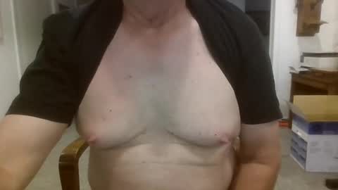 Snapshot of excitacbleguy9 chatting on 07/14/26, 01:28 was excitablyguy hacked online show from 07/14/26, 01:28
