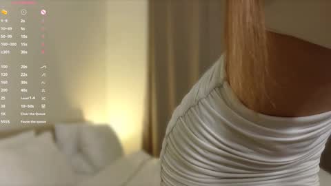 Snapshot of exclusive_model_ chatting on 02/08/25, 05:50 Angel online show from 02/08/25, 05:50