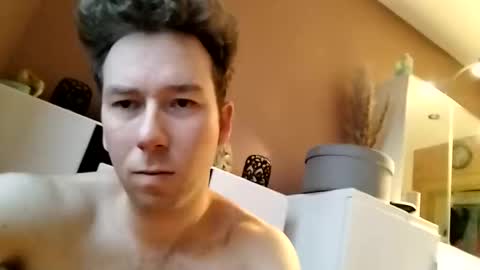 Excuteboy online show from 02/19/26, 04:47