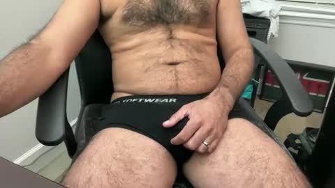 Snapshot of exhibitionist4u1010 chatting on 01/06/25, 02:37 exhibitionist4u1010 online show from 01/06/25, 02:37