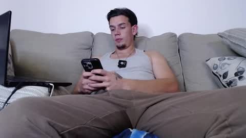 Exi111 online show from 10/13/25, 04:34