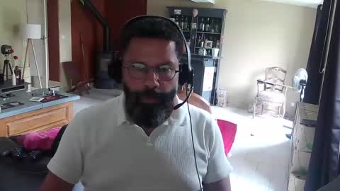 Gio online show from 09/11/25, 04:07