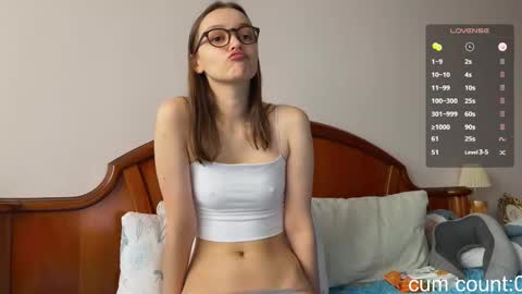 Anna online show from 10/21/25, 11:11