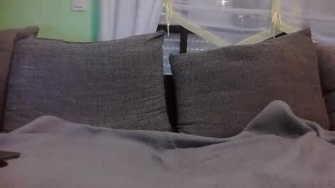 mi insta maddin 5011 online show from 10/27/25, 08:29