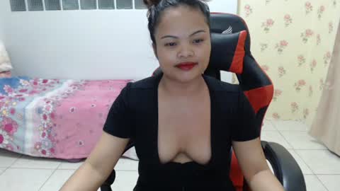 Snapshot of exotic_asian69 chatting on 12/27/24, 09:54 exotic_asian69 online show from 12/27/24, 09:54