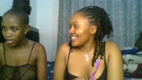 exotic_cutiee online show from 04/26/26, 08:17