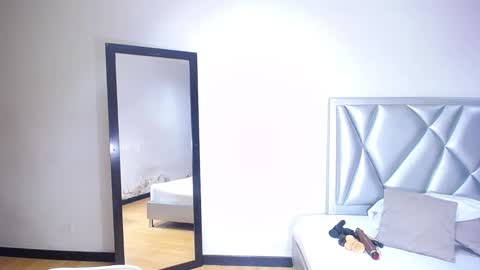 exotic_karmella online show from 12/24/24, 07:22