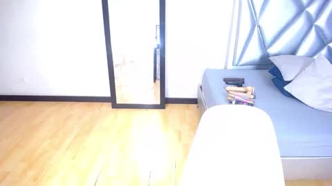 exotic_karmella online show from 12/04/25, 09:45