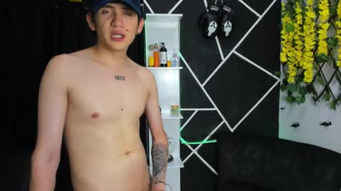 exotic_kisses_ online show from 12/03/24, 05:55