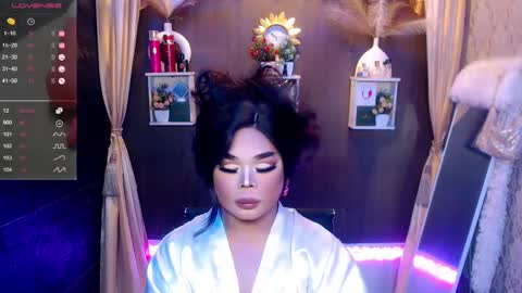 Snapshot of exotic_lindsay chatting on 03/17/26, 06:11 Lindsay online show from 03/17/26, 06:11