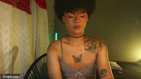 Snapshot of exotic_medussapp chatting on 07/18/26, 08:29 Soy Carla online show from 07/18/26, 08:29