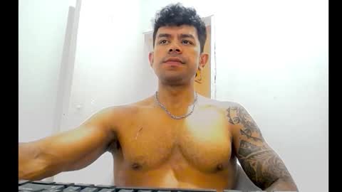 exoticboybigdick online show from 01/08/26, 07:27
