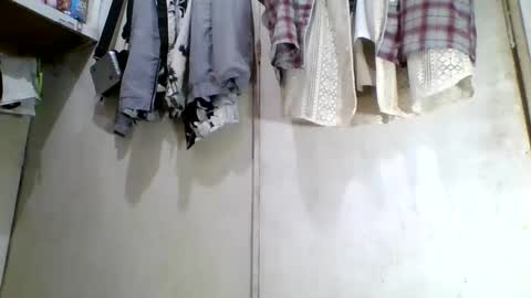 Snapshot of exotichugecock chatting on 01/02/25, 10:16 Jan online show from 01/02/25, 10:16