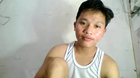 Snapshot of exotichugecock chatting on 01/14/25, 12:22 Jan online show from 01/14/25, 12:22