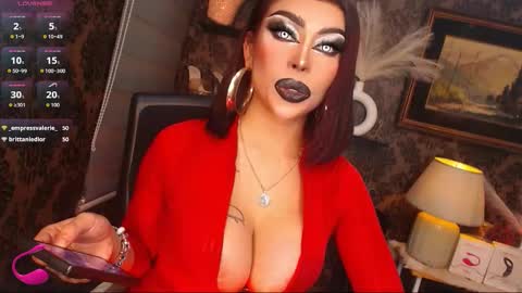 MARIA online show from 10/02/25, 07:04