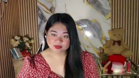 SHANTAL MARIE online show from 04/21/26, 02:51