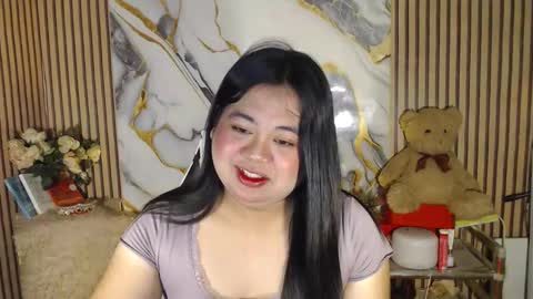 Snapshot of exoticpinayx chatting on 05/21/26, 04:08 SHANTAL MARIE online show from 05/21/26, 04:08