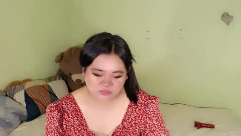 Snapshot of exoticpinayx chatting on 06/17/26, 11:12 SHANTAL MARIE online show from 06/17/26, 11:12