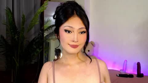 Snapshot of expensive_candyx chatting on 12/15/24, 01:22 Candy online show from 12/15/24, 01:22