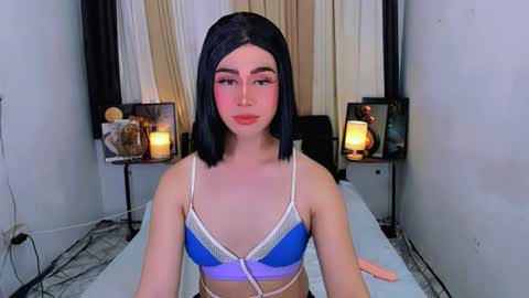 Snapshot of expensive_elise chatting on 07/06/26, 07:38 expensive_elise online show from 07/06/26, 07:38