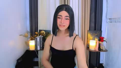 Snapshot of expensive_elise chatting on 07/11/26, 07:55 expensive_elise online show from 07/11/26, 07:55