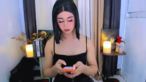Snapshot of expensive_elise chatting on 07/14/26, 10:21 expensive_elise online show from 07/14/26, 10:21