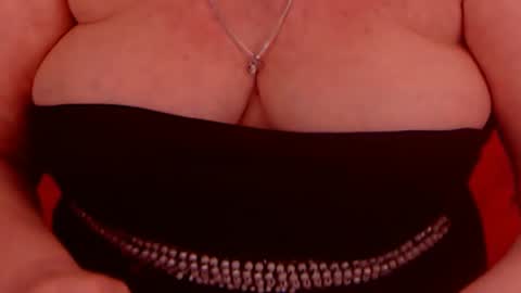 Alana online show from 01/01/25, 11:29