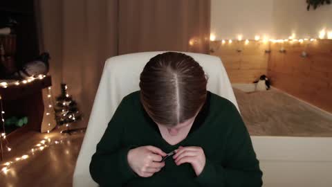 Crystal online show from 12/28/24, 02:43