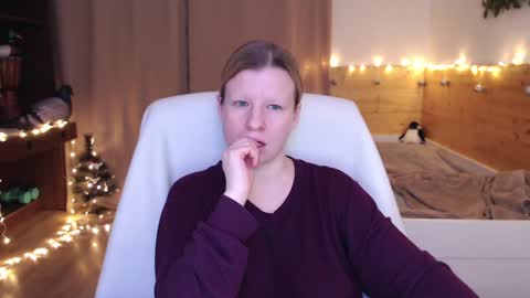 Crystal online show from 12/31/24, 12:43