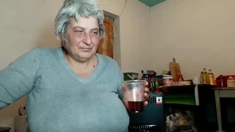 Snapshot of exquisitemature chatting on 03/04/25, 07:01 ExquisiteMature online show from 03/04/25, 07:01