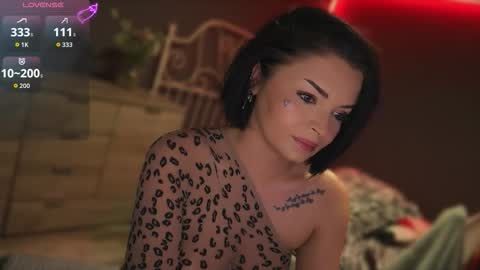 Snapshot of extra_topping chatting on 09/08/25, 03:00 extra_topping online show from 09/08/25, 03:00