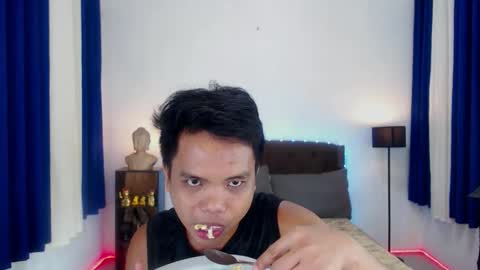 JOHNDAVE online show from 10/21/25, 05:57