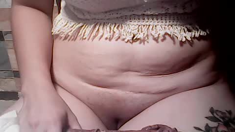 Snapshot of extremelydmilkyboobs chatting on 07/27/26, 11:39 extremelydmilkyboobs online show from 07/27/26, 11:39