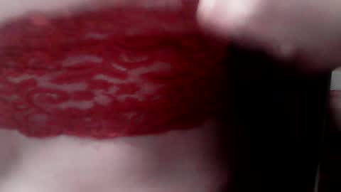 Snapshot of extremelydmilkyboobs chatting on 07/30/26, 11:04 extremelydmilkyboobs online show from 07/30/26, 11:04