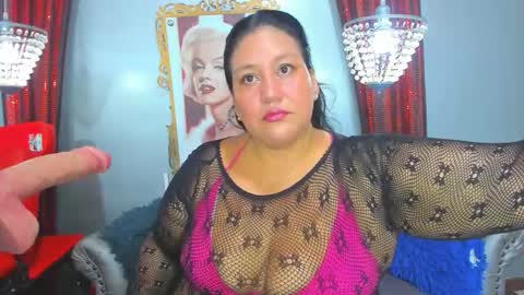 Nessa casst online show from 12/13/25, 08:47