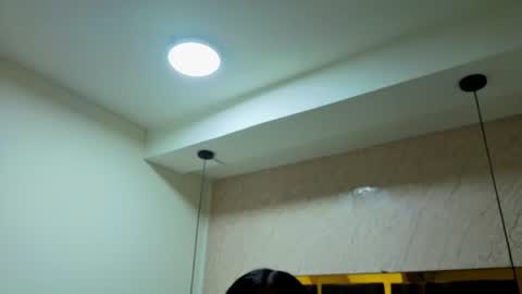 Snapshot of ey_im_simone_ chatting on 08/03/26, 12:10 online show from 08/03/26, 12:10