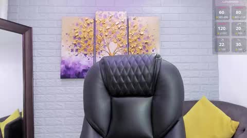 Snapshot of eyes_duque chatting on 11/08/25, 01:44 online show from 11/08/25, 01:44