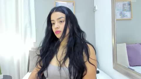      online show from 01/07/26, 06:43