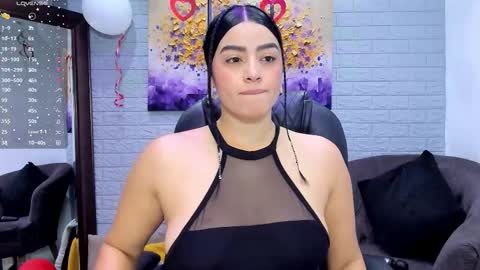      online show from 02/15/26, 12:03