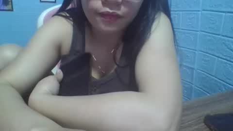Snapshot of eyewet chatting on 04/25/26, 02:47 Eye online show from 04/25/26, 02:47